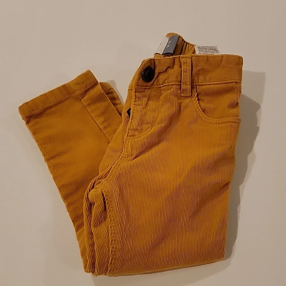 Old Navy Cords Corduroy mustard yellow 2t boys or girls gender neutral